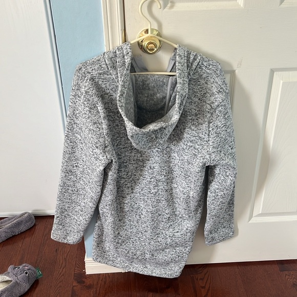 Grey sweater - Picture 2 of 2